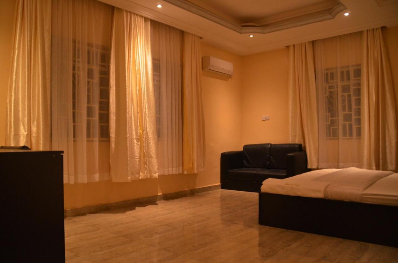 Hotel House X Abuja Exteriér fotografie